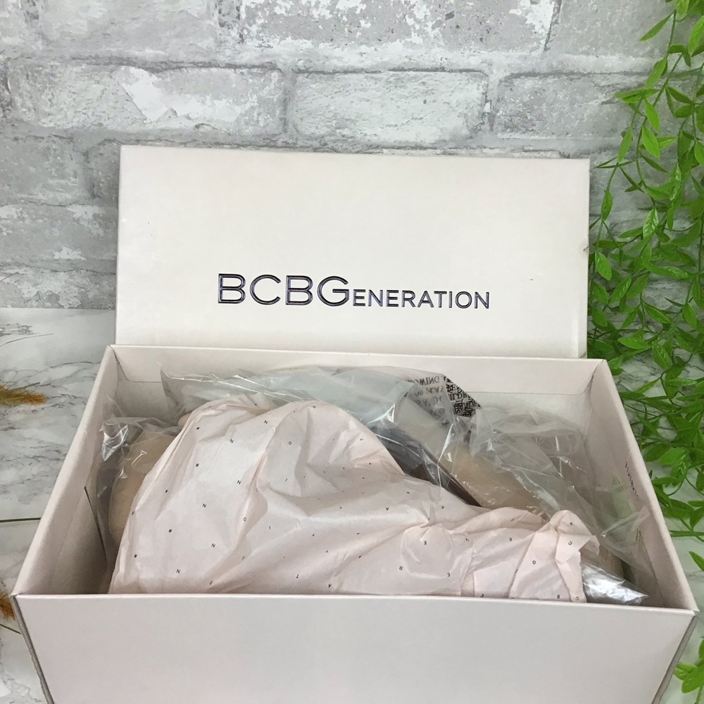 Bcbgeneration Shell Kidskin Heels - image 2